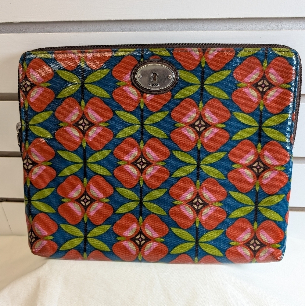 Fossil Keyper Tablet Sleeve Zipper Travel Pouch Like New!
